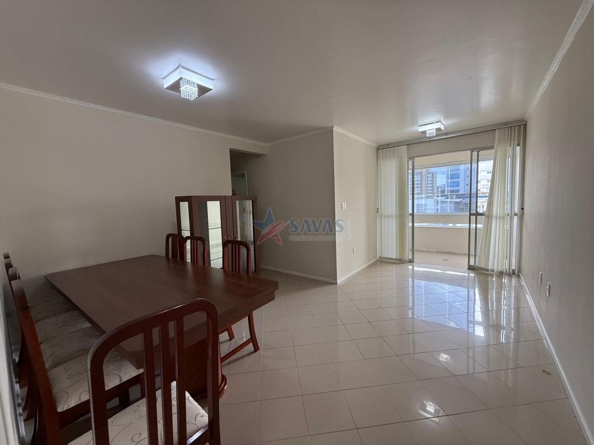 AMPLO 2 DORMITÓRIOS - 2 VAGAS - DEP. EMPREGADA